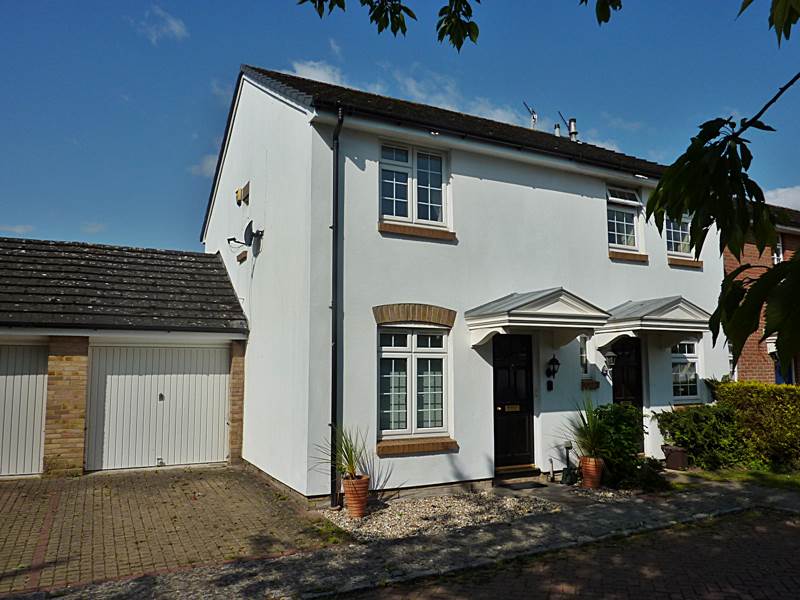 Estate Agents in Bourne End, Buckinghamshire. Properties, Homes