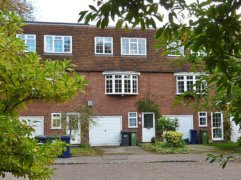 Residential Property Details, BOURNE END, Bucks Hunt & Nash Estate