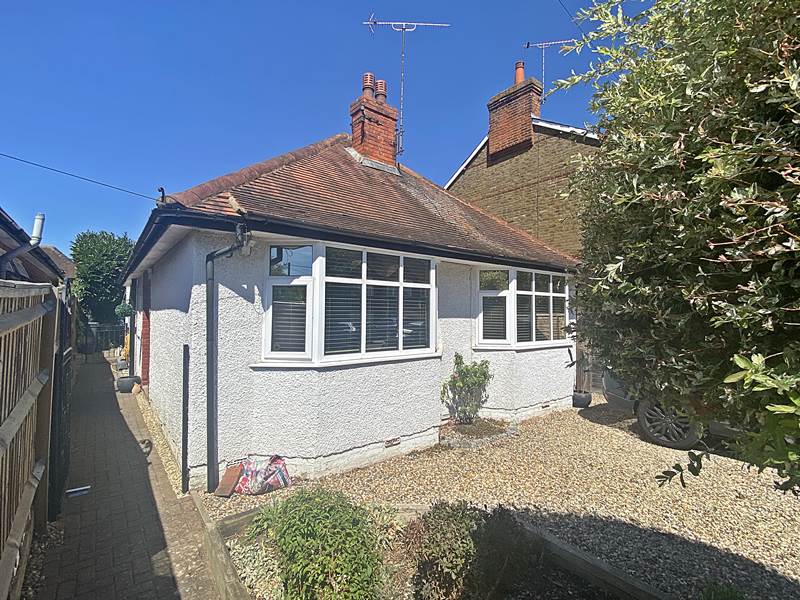 Properties For Sale & To Let in Berkshire, Buckinghamshire