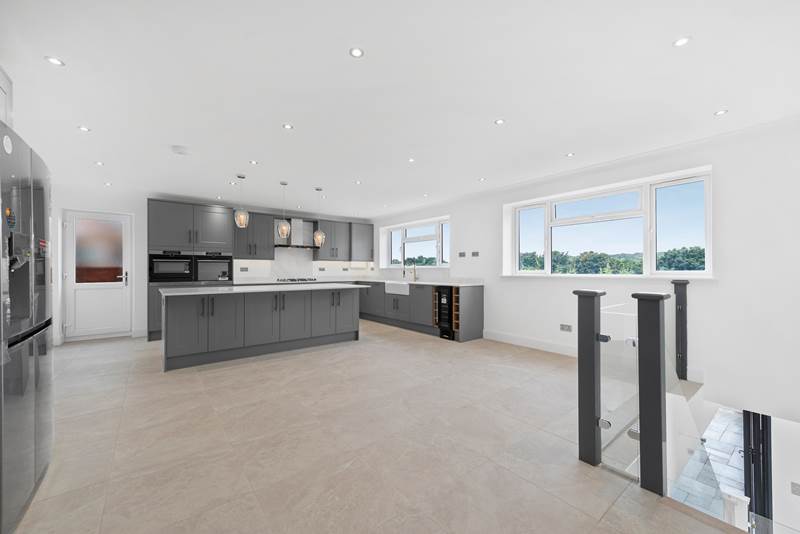 Residential Property Details, LOUDWATER, Buckinghamshire Hunt & Nash