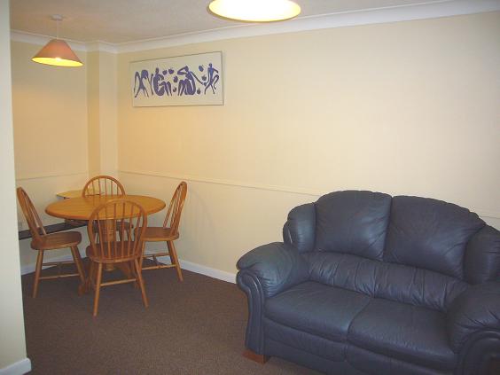 Lounge/Diner