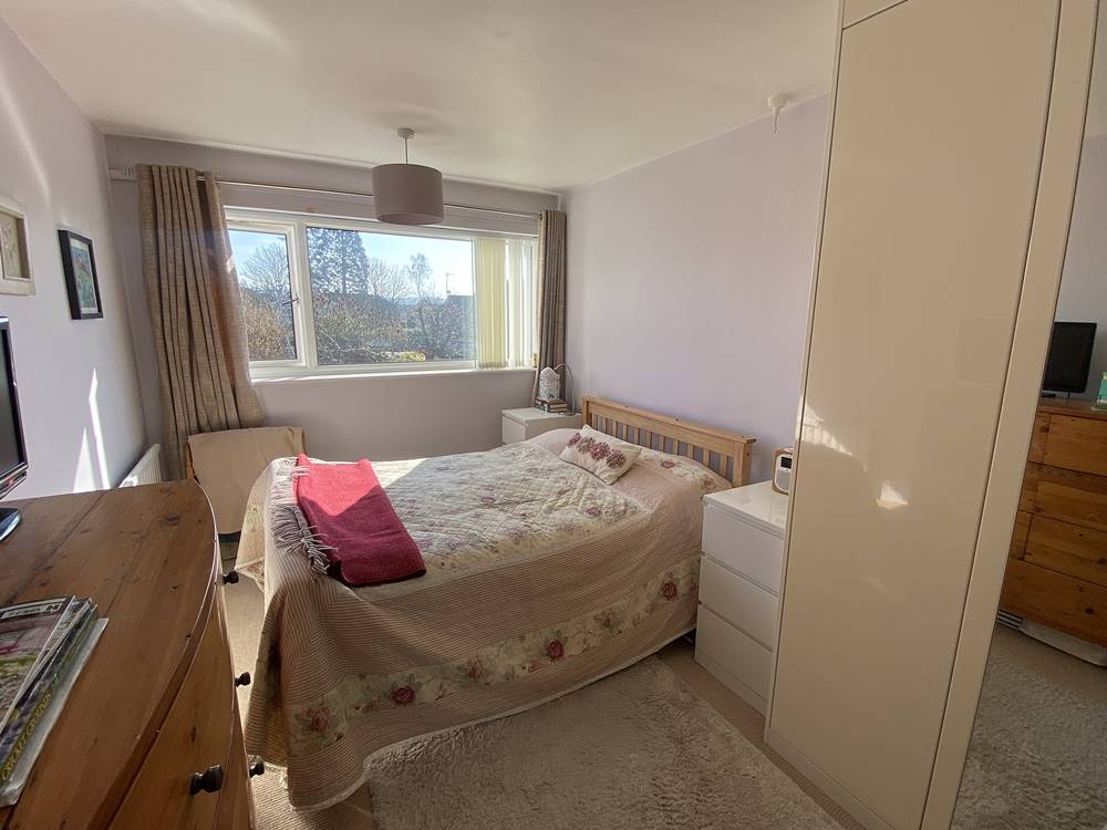 Bed 1