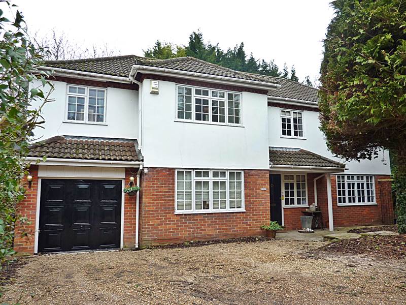 Residential Property Details, WOOBURN GREEN, Bucks Hunt & Nash Estate