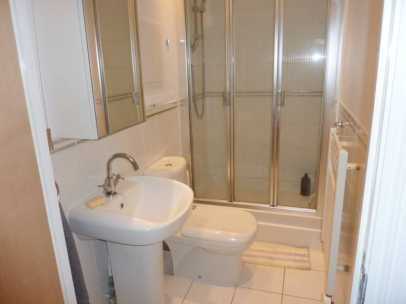 En-Suite Shower