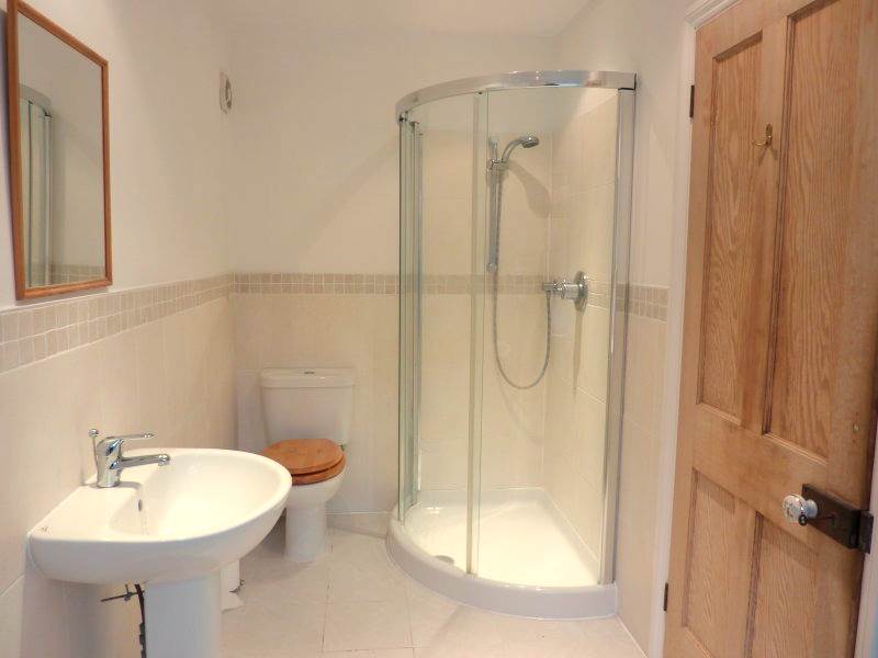 en suite bathrooom