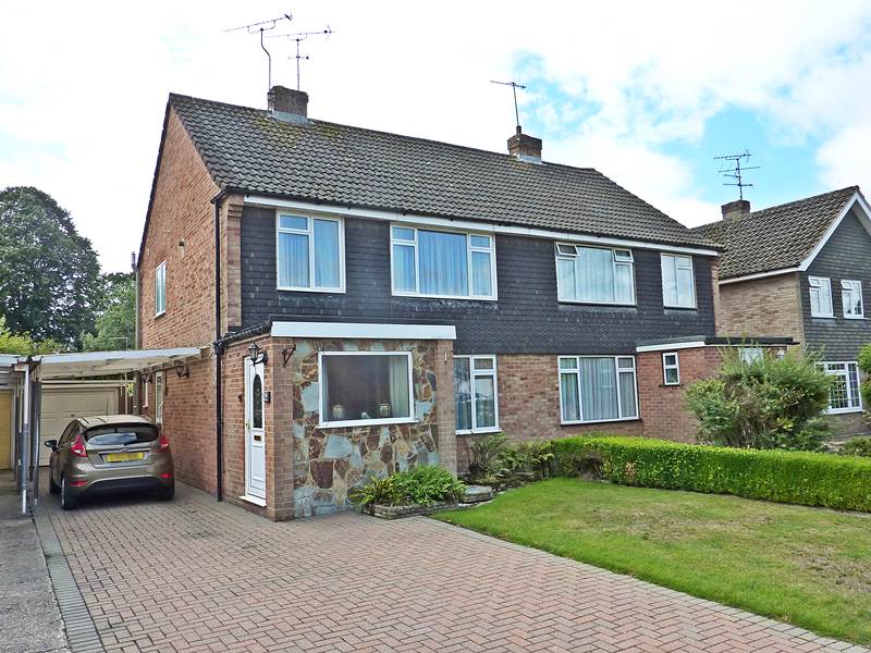 Residential Property Details, BOURNE END, Bucks Hunt & Nash Estate