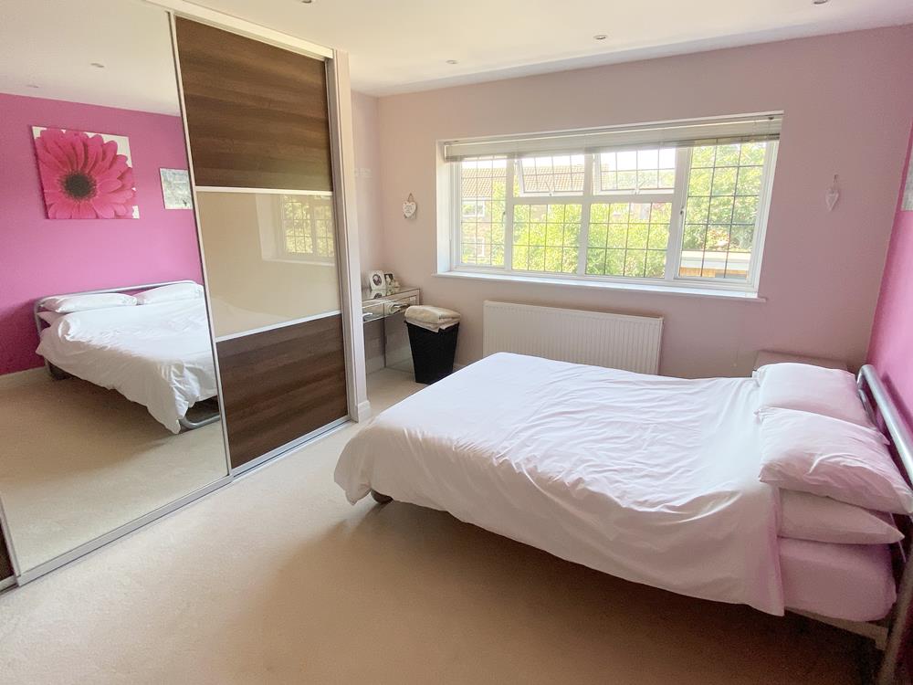 Bed3