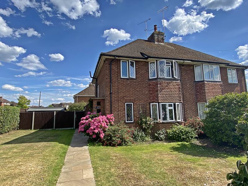 Residential Property Details, BOURNE END, Bucks Hunt & Nash Estate