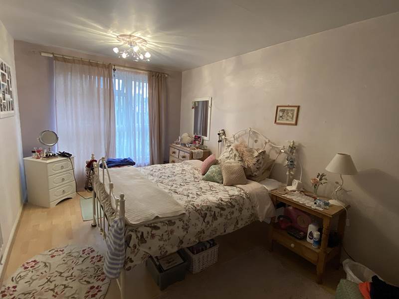 Bed 1