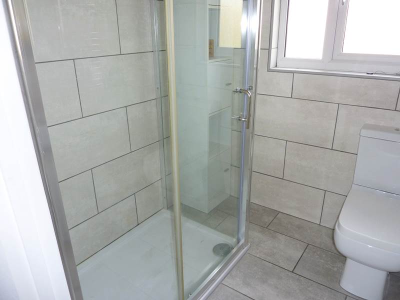 Modern Shower Room x 2