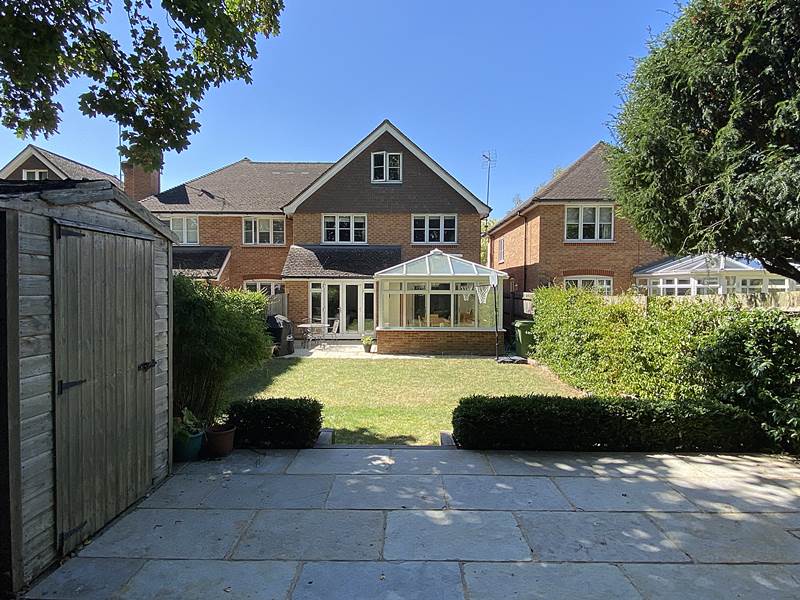 Residential Property Details, BOURNE END, Bucks Hunt & Nash Estate