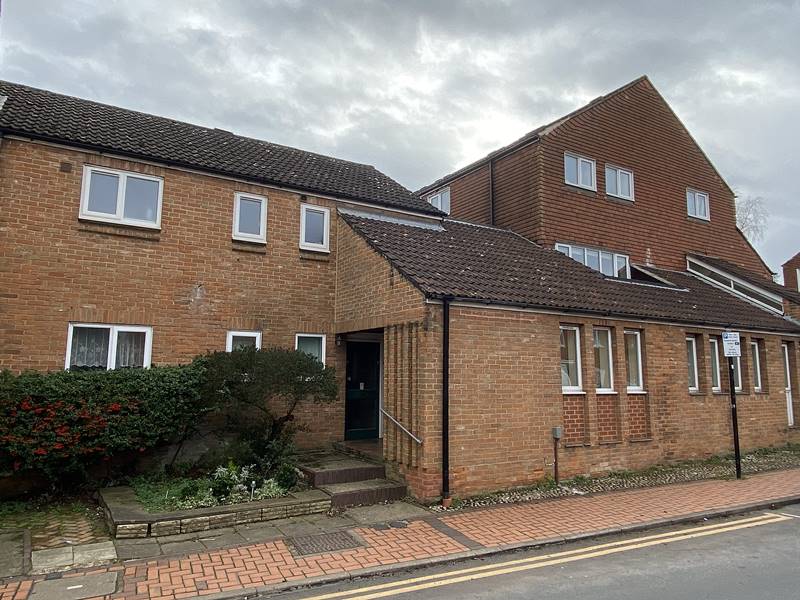 Residential Property Details, WOKINGHAM, Berkshire Hunt & Nash Estate