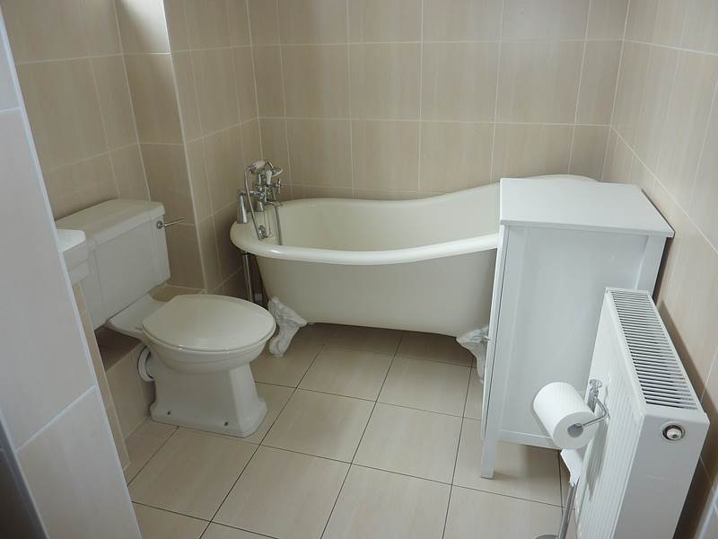 Modern Bathroom