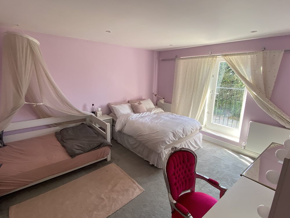 Bed 3
